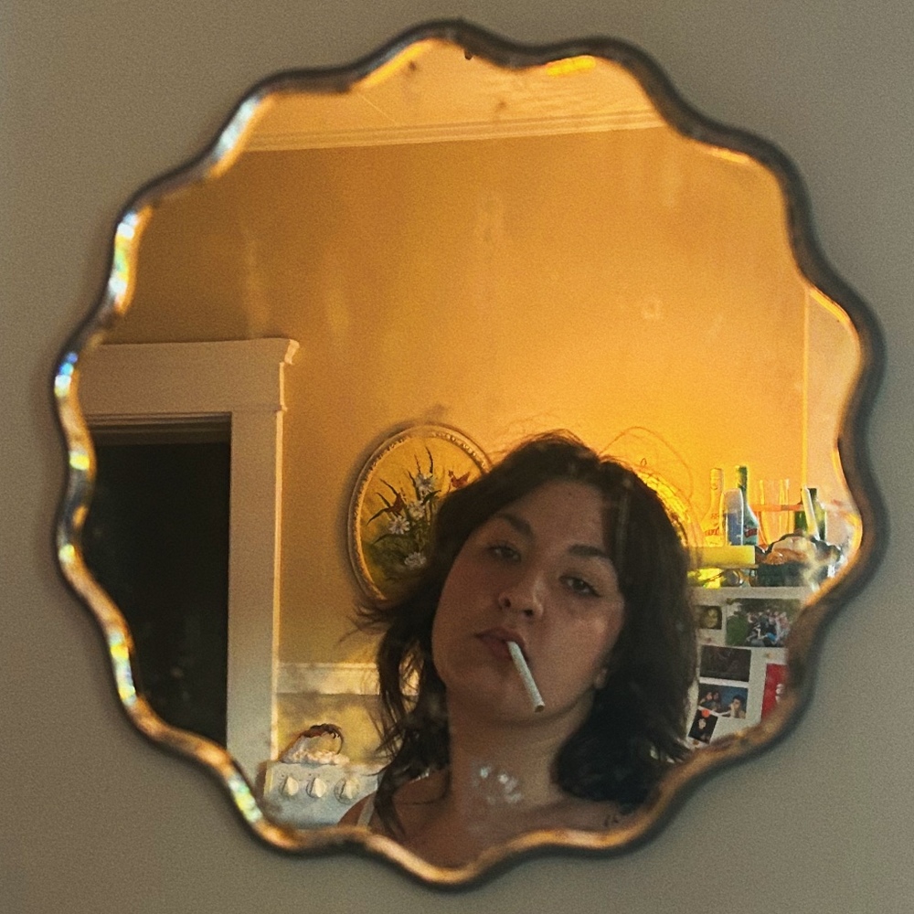 Meet your Posher, Maya